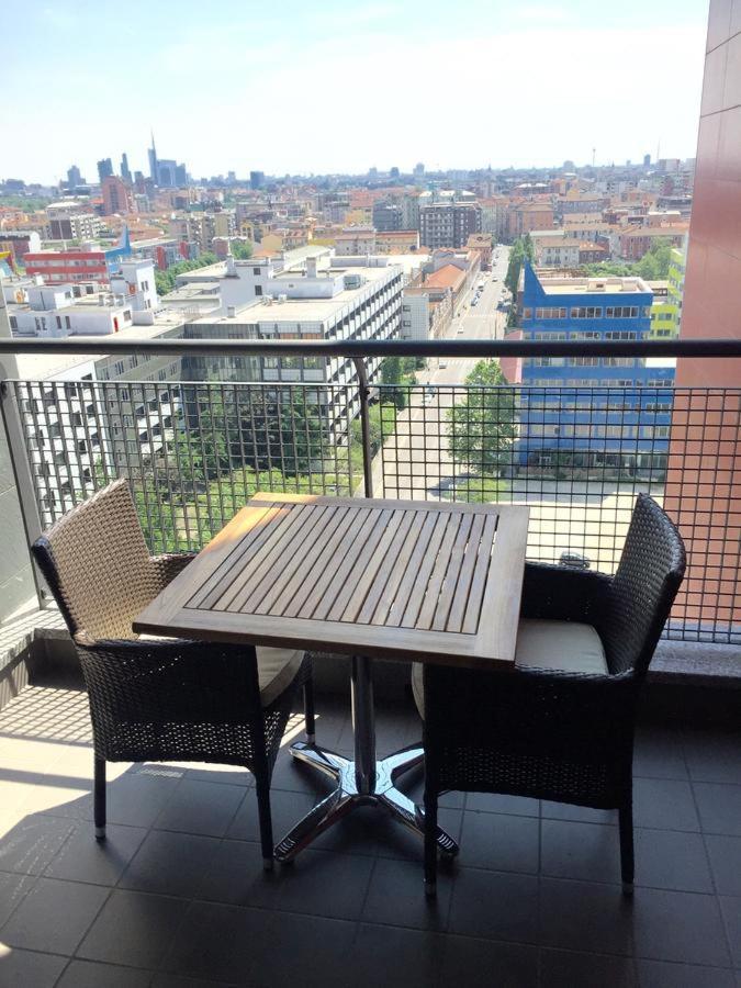 Apartment Bovisa Politecnico Milan Bagian luar foto